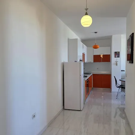 Beachfront & Sea View دراس