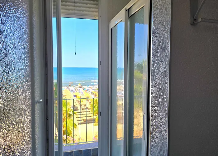 Beachfront & Sea View Appartement Durrës