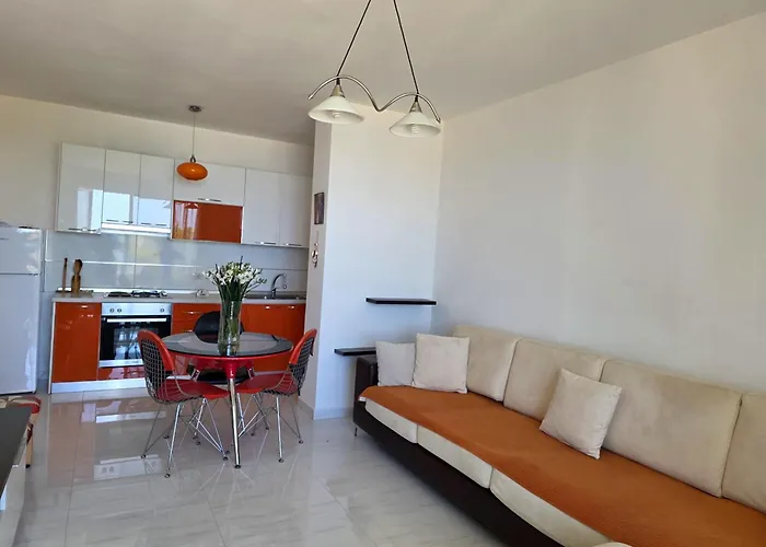 Beachfront & Sea View