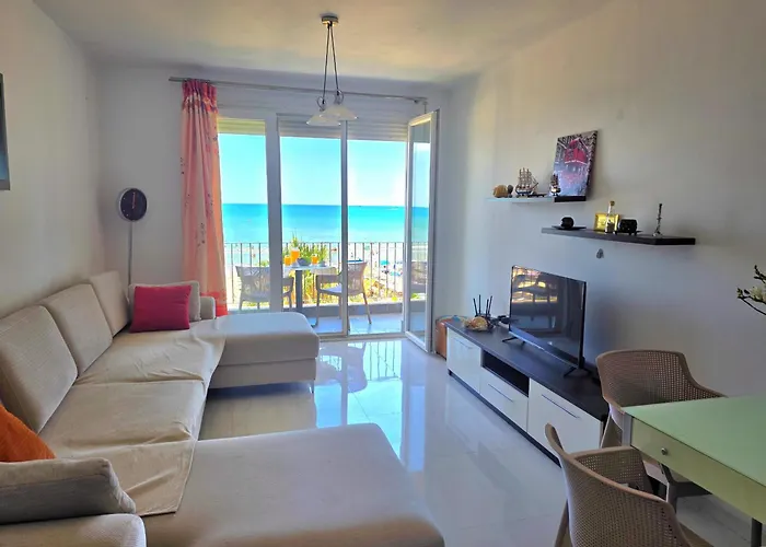 Beachfront & Sea View Appartement *